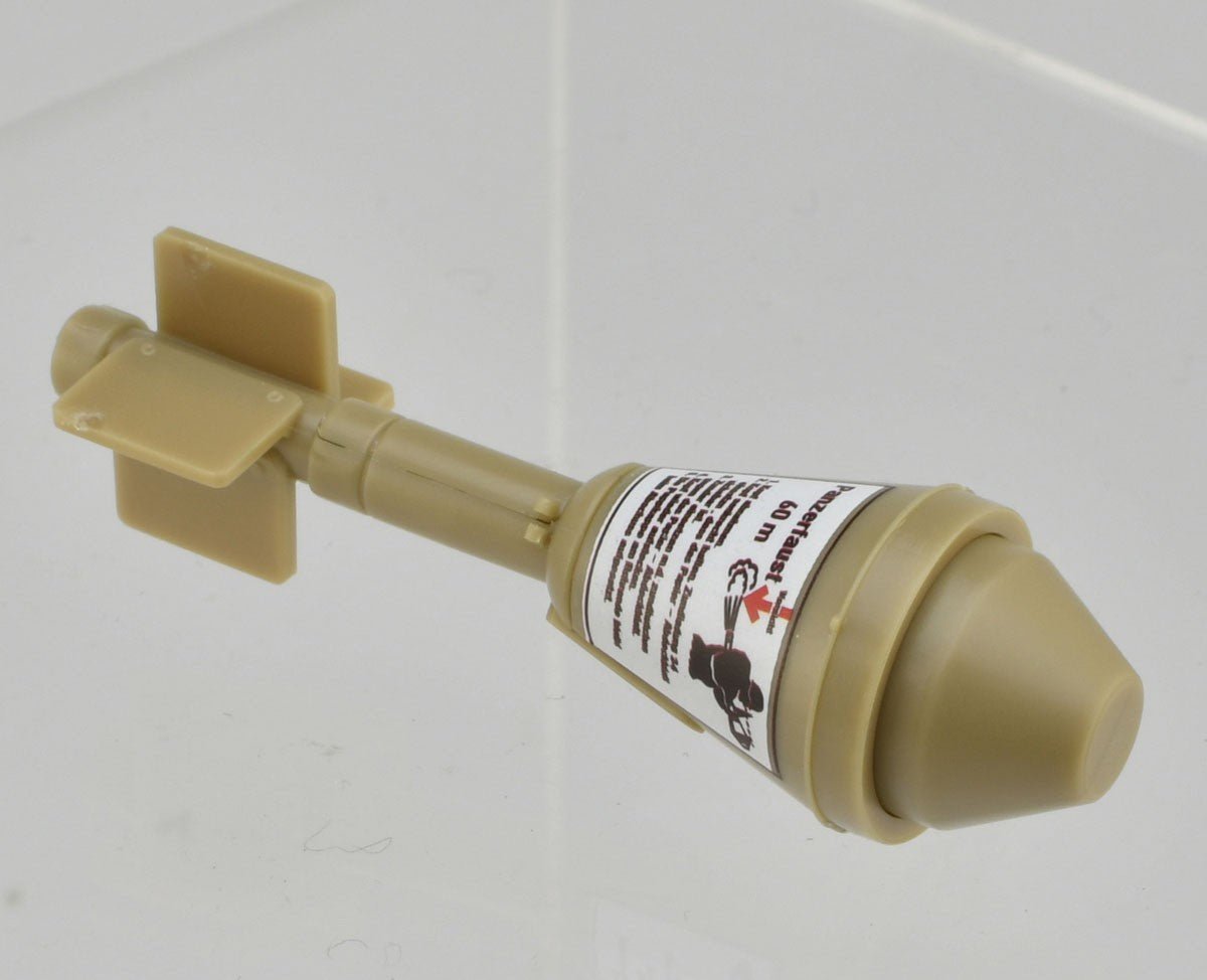 1/12 Little Armory (LA099) Panzerfaust 60/100 Type - ArcanaGameshop