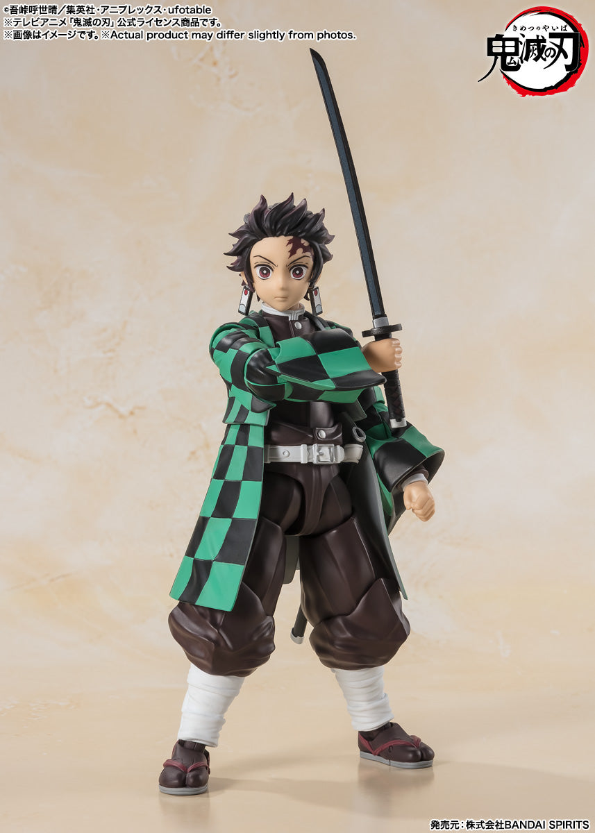 Tanjiro Kamado- Demon Slayer (S.H. Figuarts)