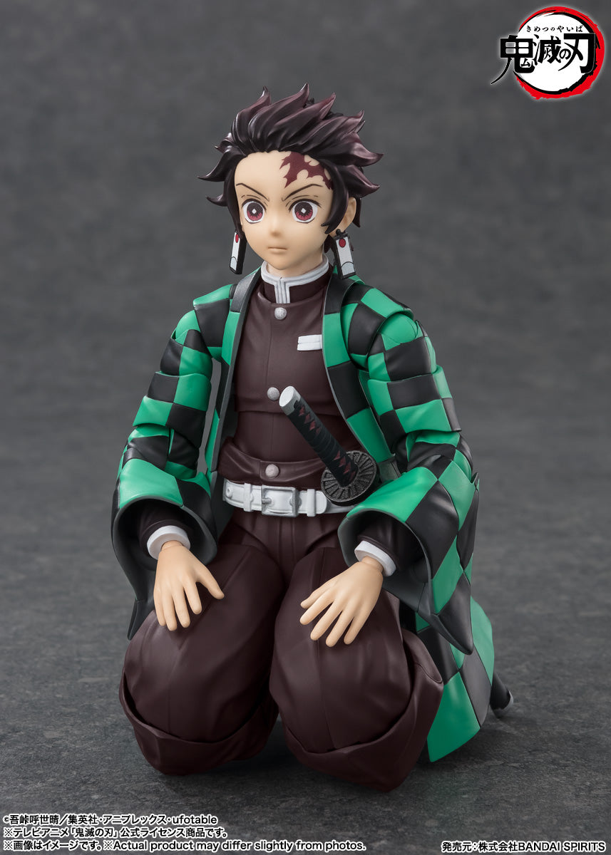 Tanjiro Kamado- Demon Slayer (S.H. Figuarts)